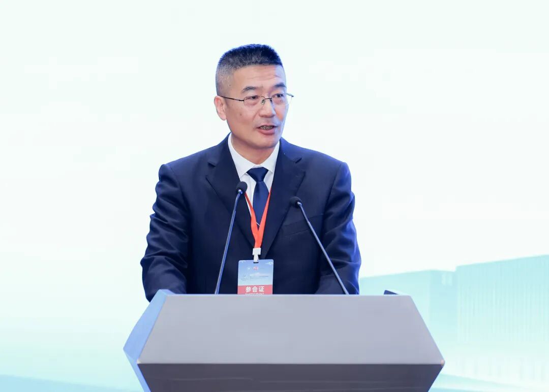 与来自全球50多个世俱杯携手星空on