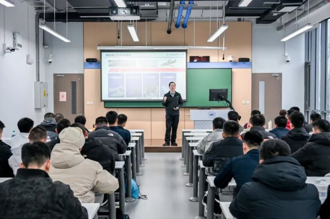 进一步推进思政课高质量内涵式发展