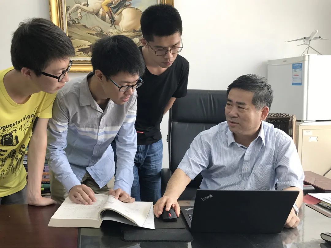 星空online帮助中心级教学名师