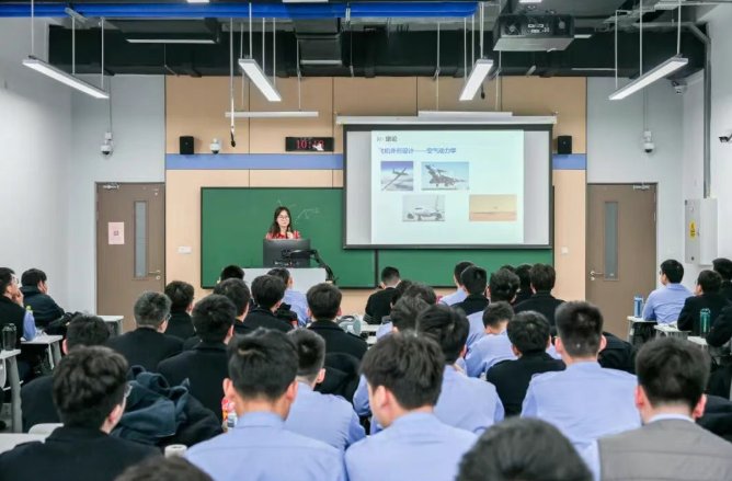 为星空online手机版登录教学工作
