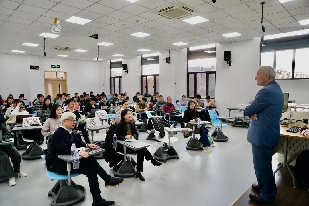 总能听见这样真挚的评价