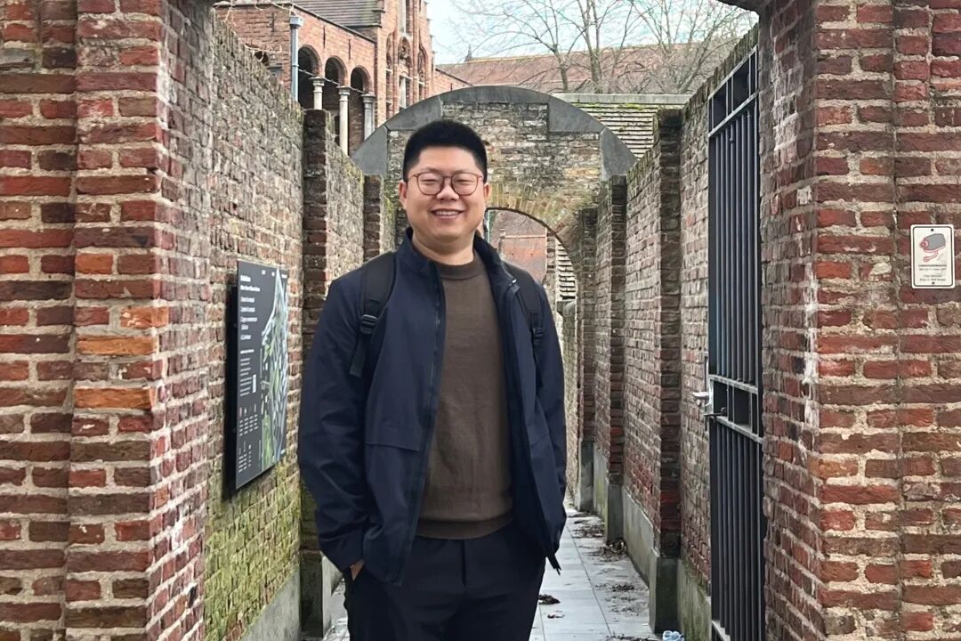 而是把时代课题融入每个人的生活里