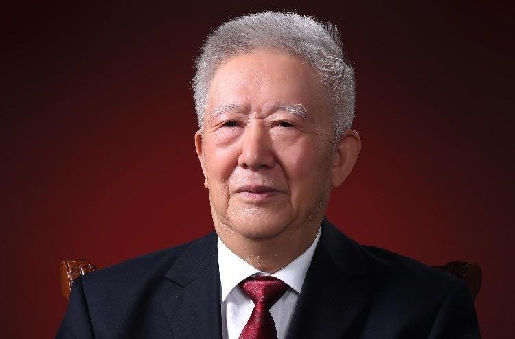 师生爱戴的骨干教师榜样