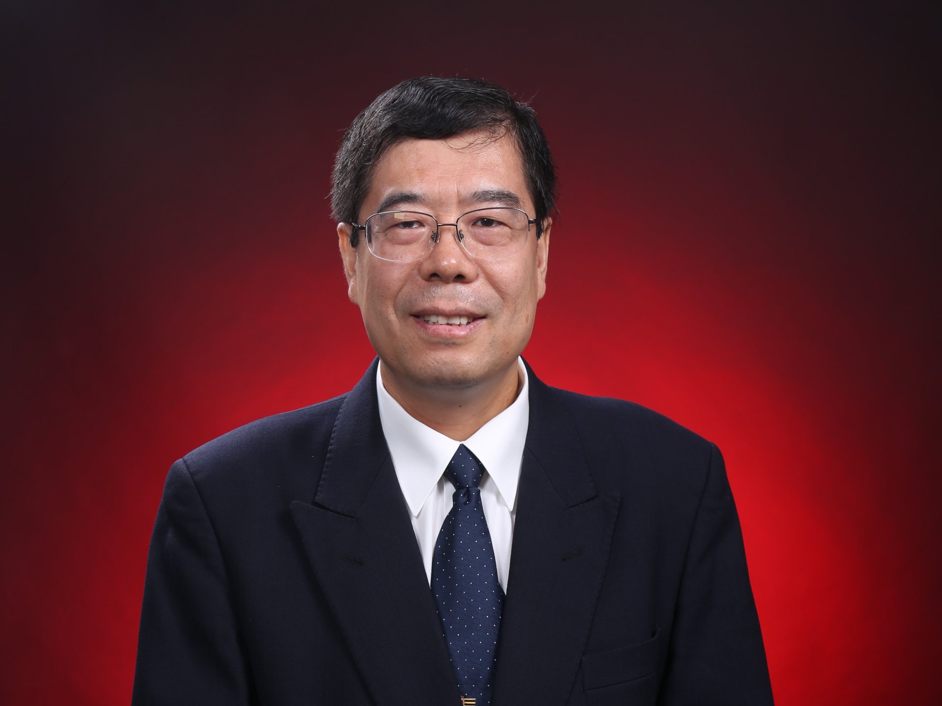 推动《材料力学》课程体系重组和MOO