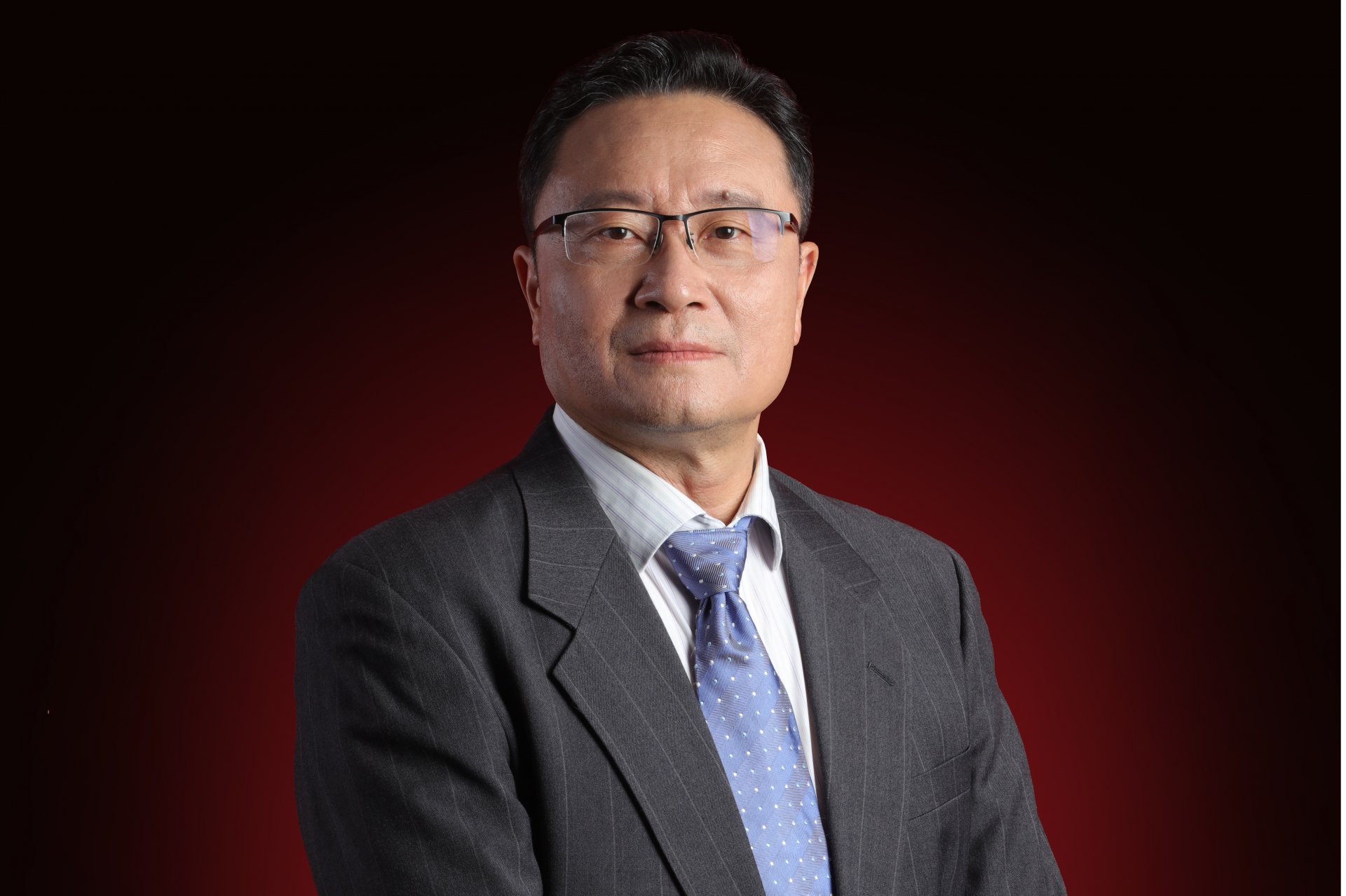 以扎根教学一线